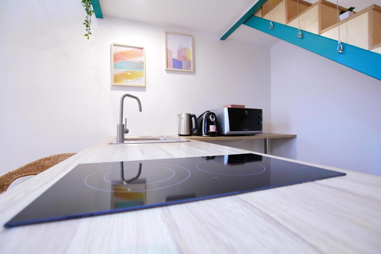 Awesome Budapest Downtown Studio W Balcony & Free Private Parking ภายนอก รูปภาพ