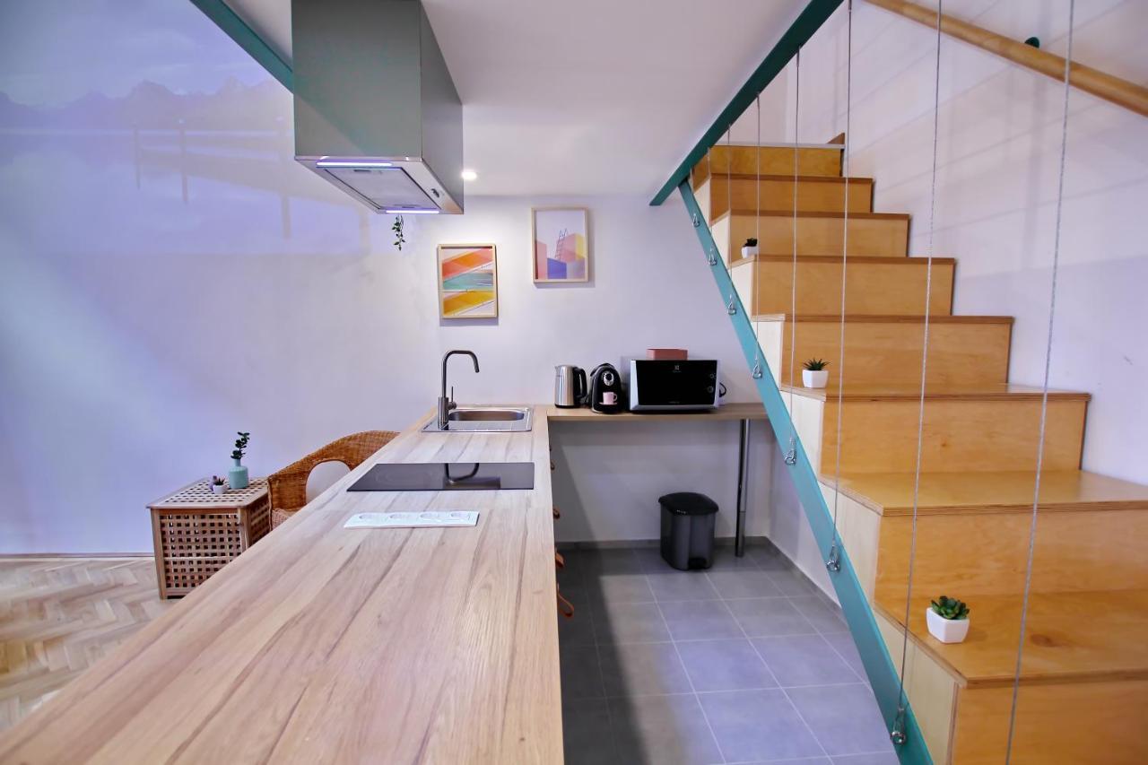 Awesome Budapest Downtown Studio W Balcony & Free Private Parking ภายนอก รูปภาพ